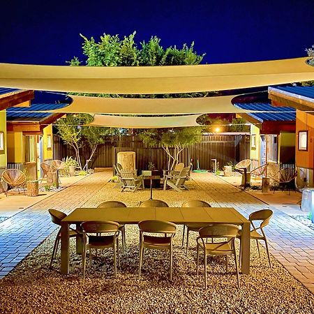Downtown Kokopelli West 6 - Newly Remodeled Stylish Studio モアブ エクステリア 写真