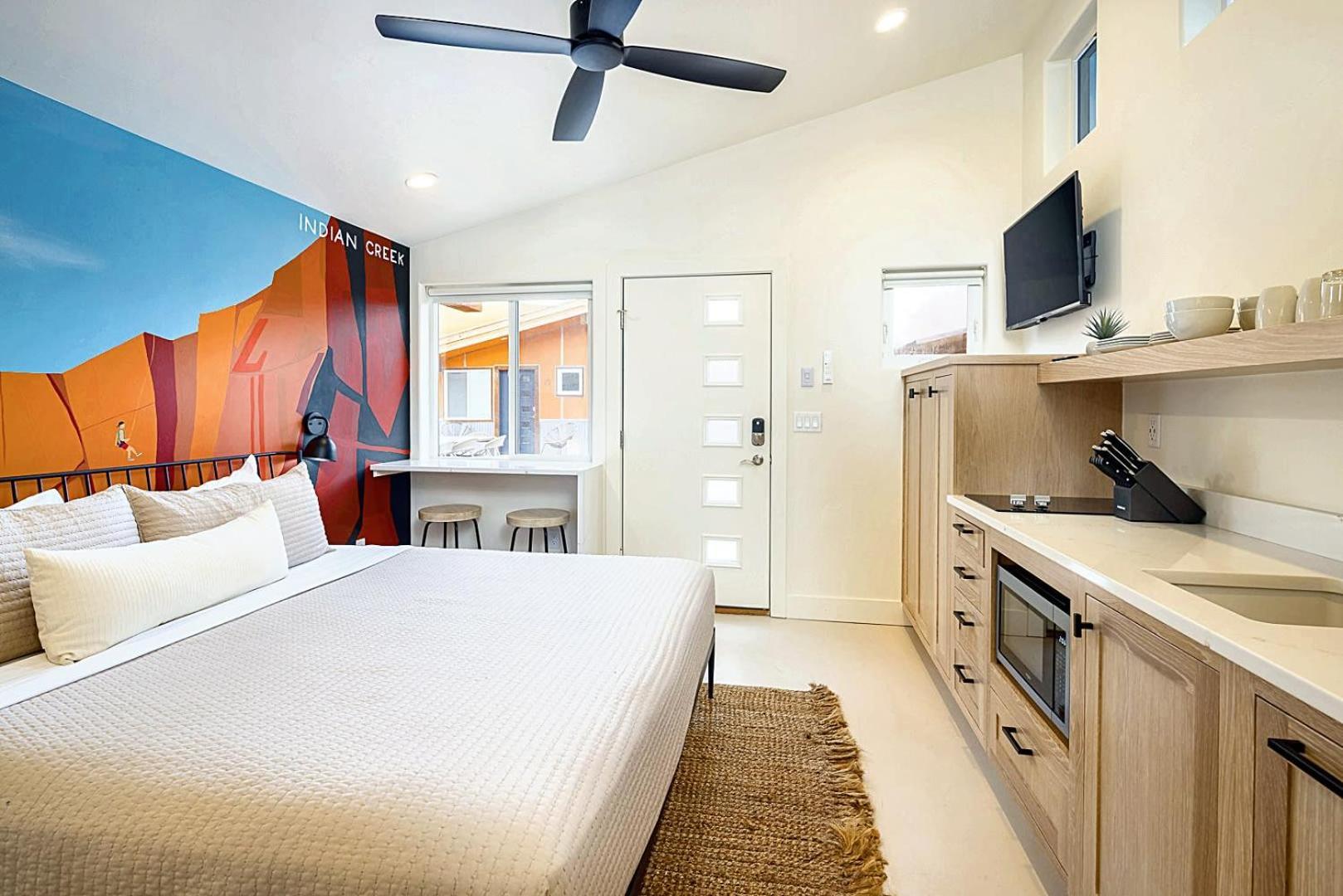 Downtown Kokopelli West 6 - Newly Remodeled Stylish Studio モアブ エクステリア 写真