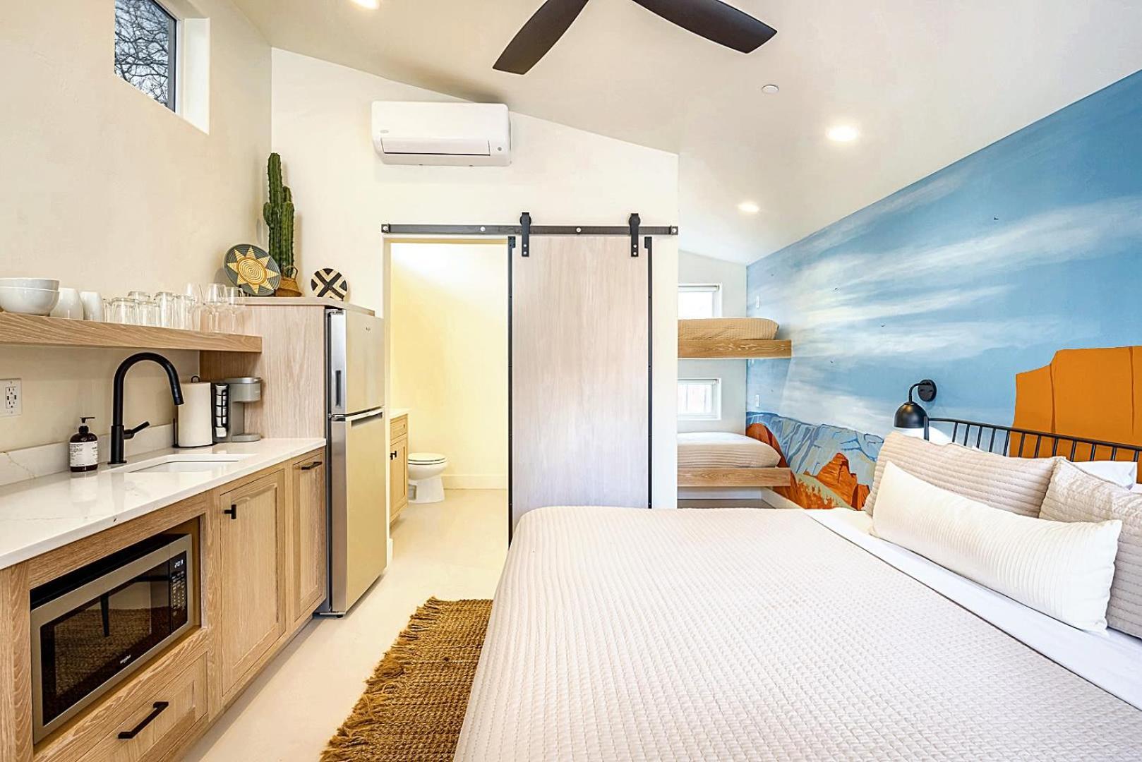 Downtown Kokopelli West 6 - Newly Remodeled Stylish Studio モアブ エクステリア 写真